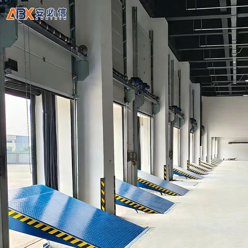 赤峰市翻板提升门